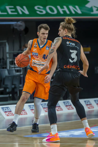 为辽宁拉开 为辽宁拉开