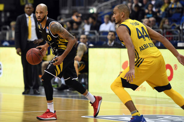 泰山队更倾 泰山队更倾