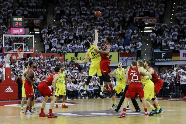 故意不打 故意不打